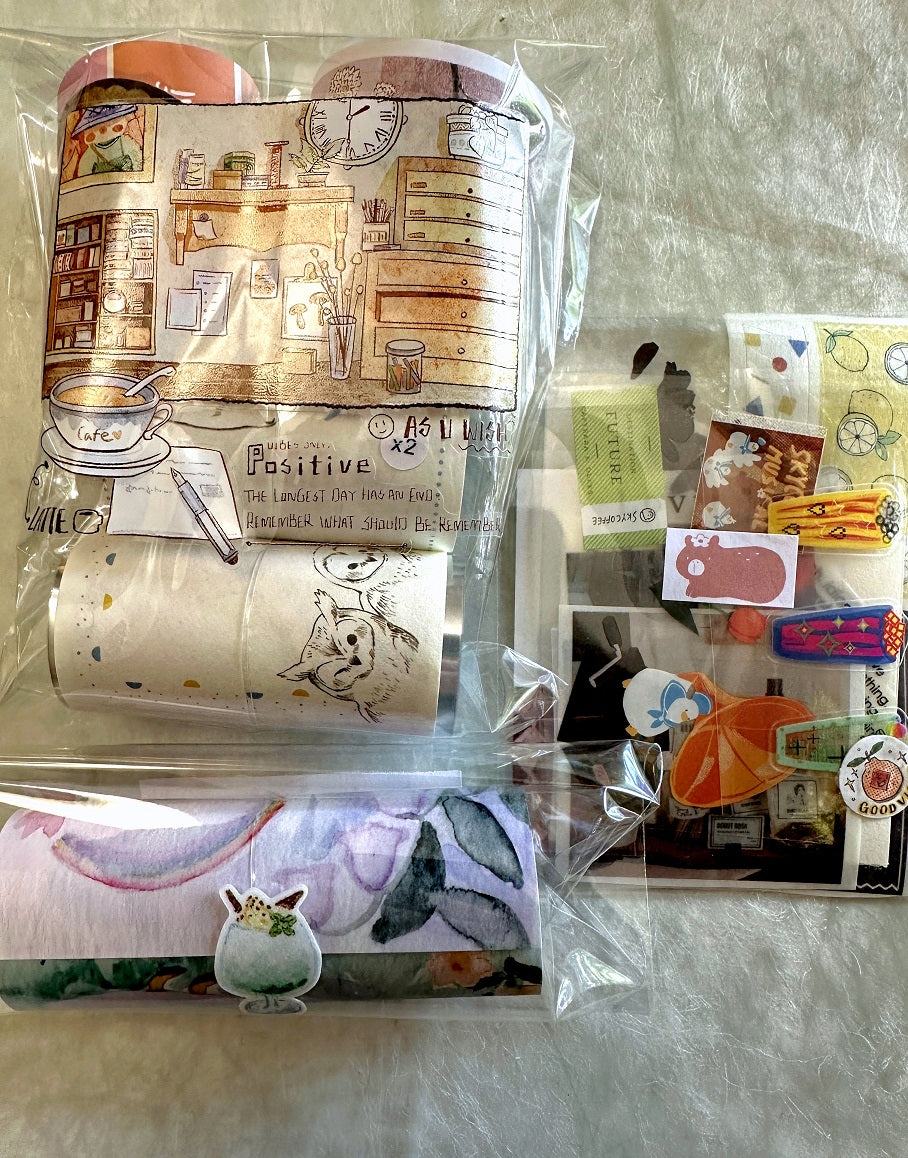 Xingxing Studio - A Home in the Alley kiss-cut PET tape (8 cm x 166 cm) SAMPLES