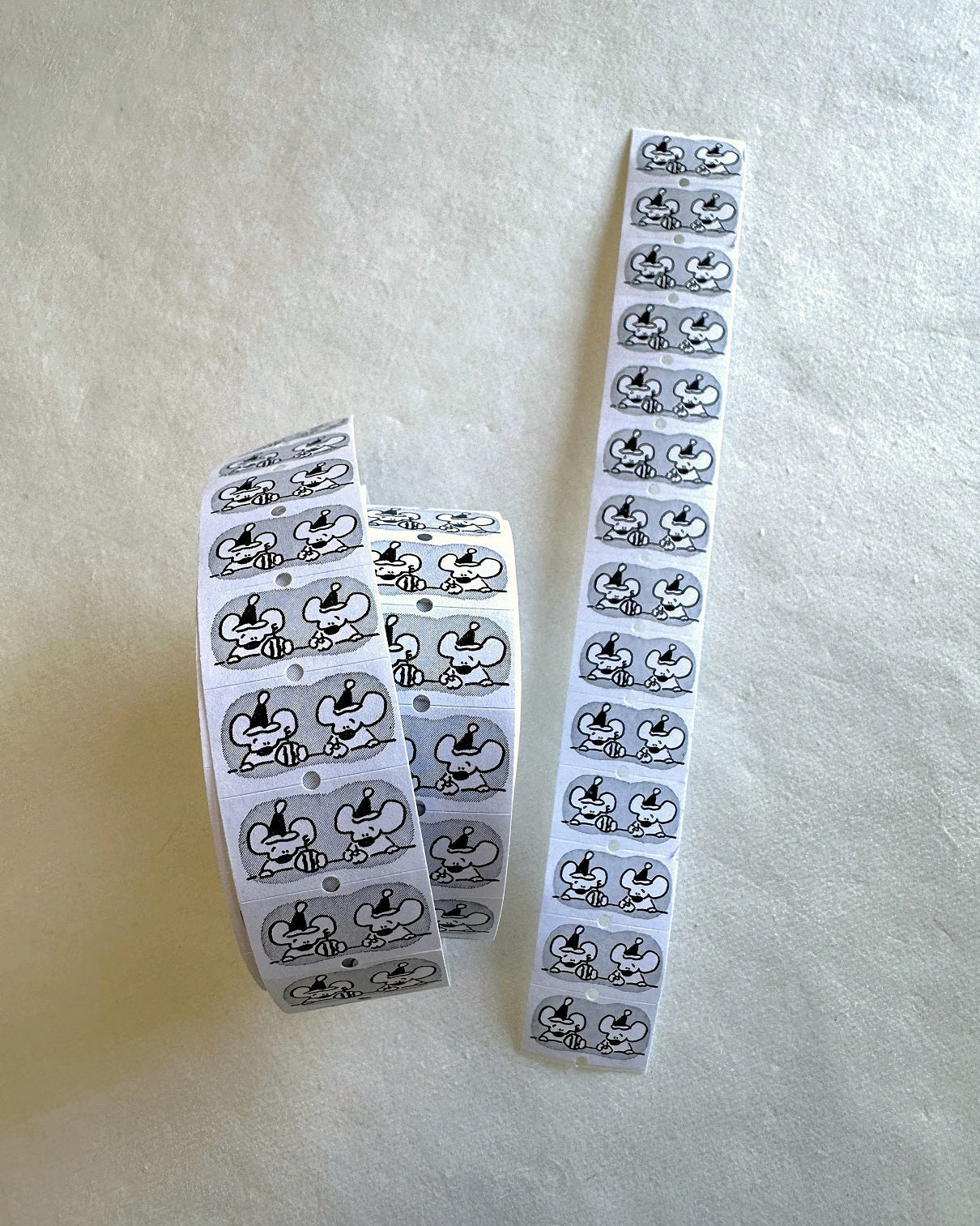 1991w2992 - The Movie label sticker roll SAMPLES
