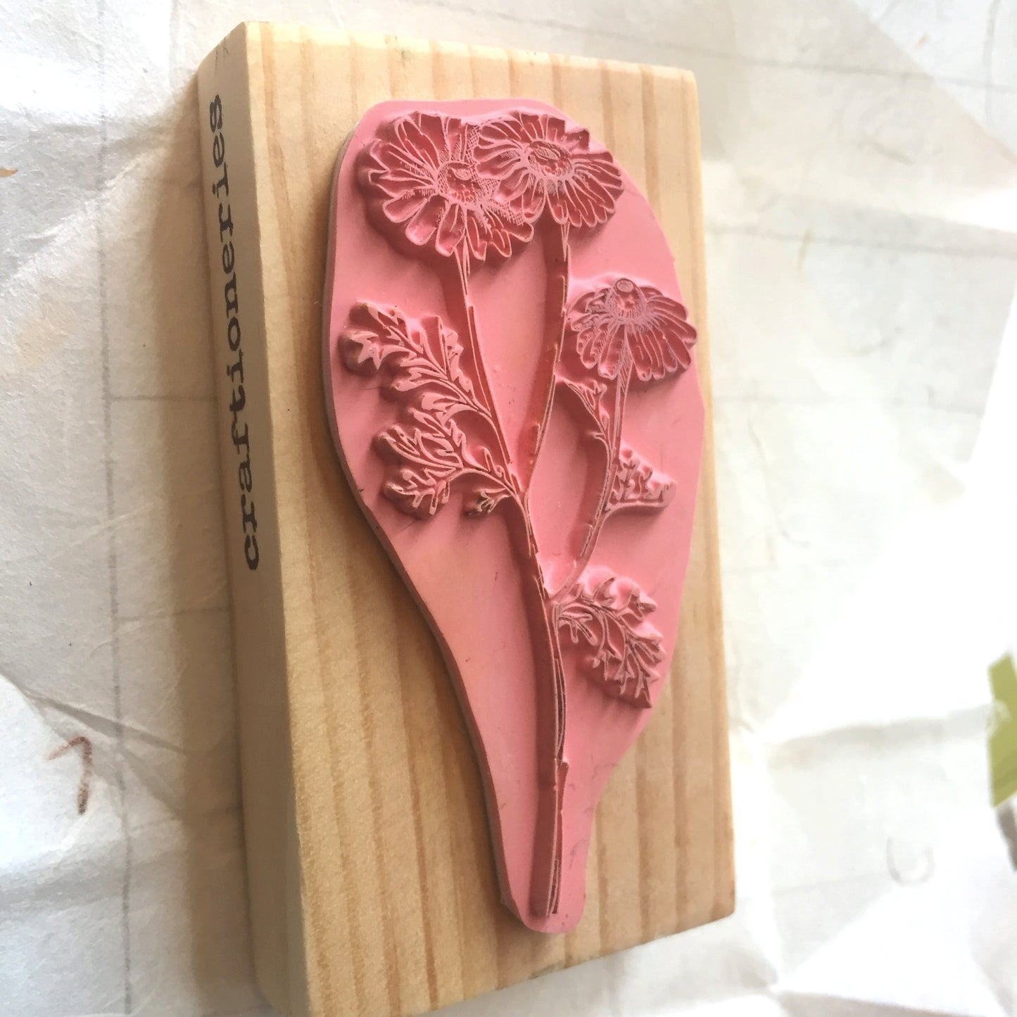 Craftioneries - Chamomile rubber stamp [Pre-loved]