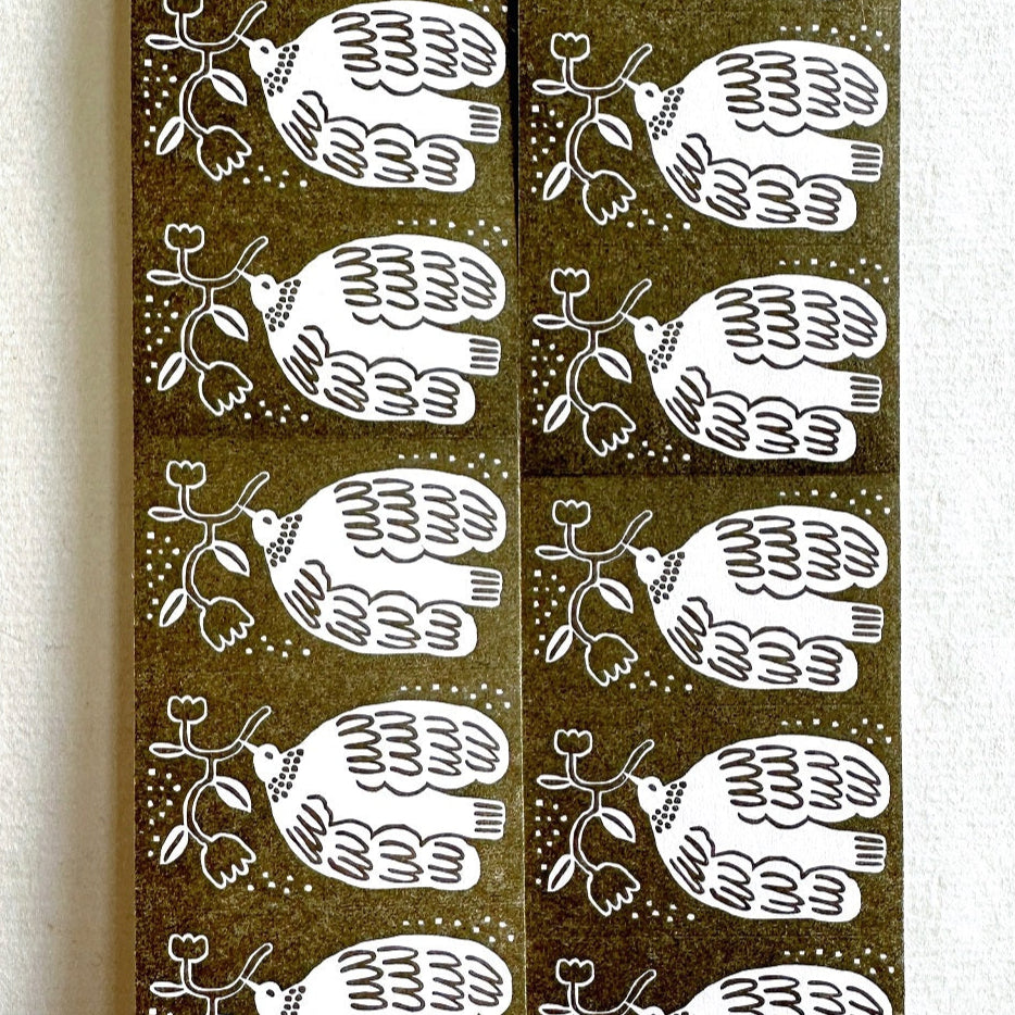 Ivy Snow - Umber label sticker roll SAMPLES