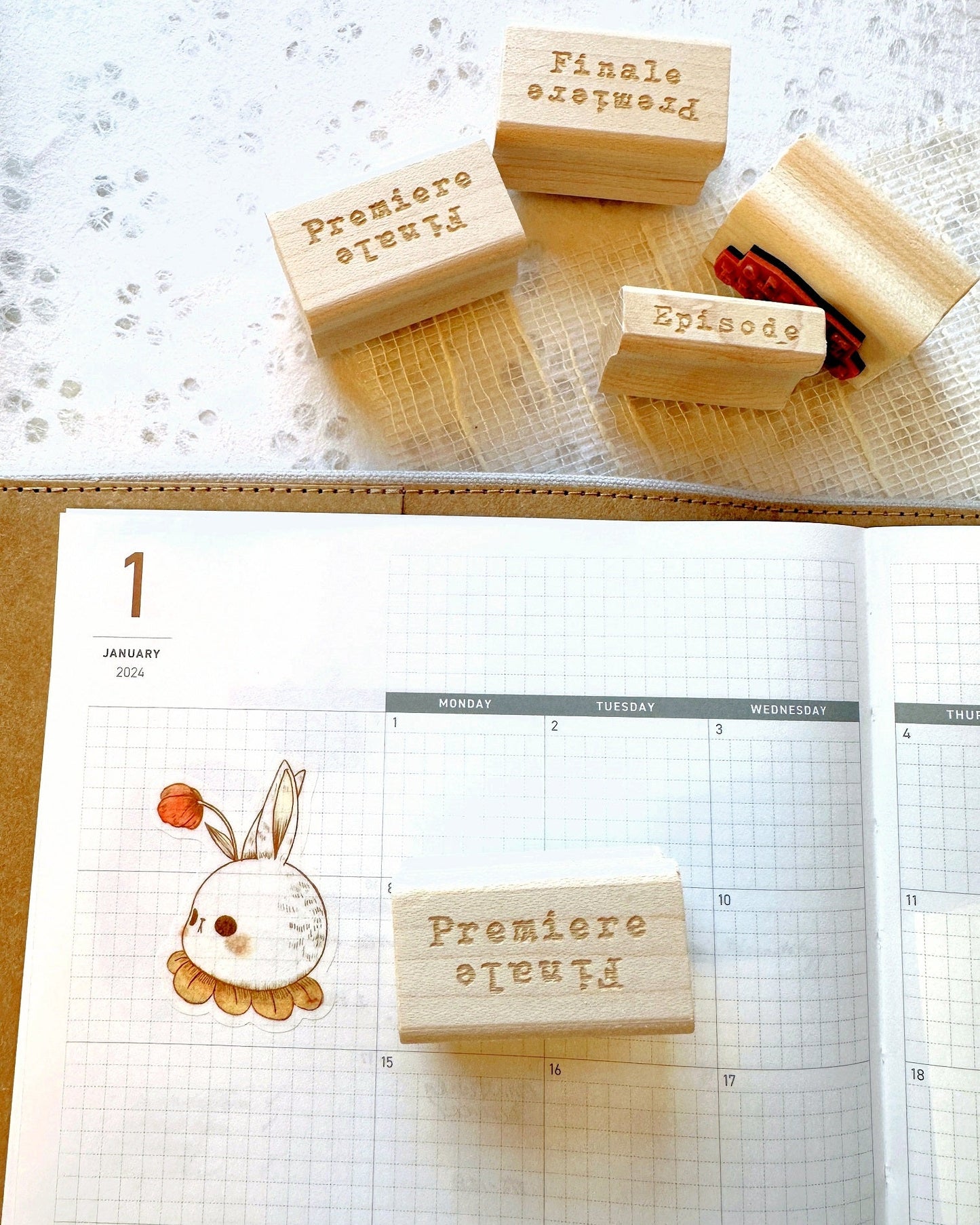 TAOthings Studio - Premiere/Finale & Episode rubber stamps (for beginnings, endings, and in betweens)