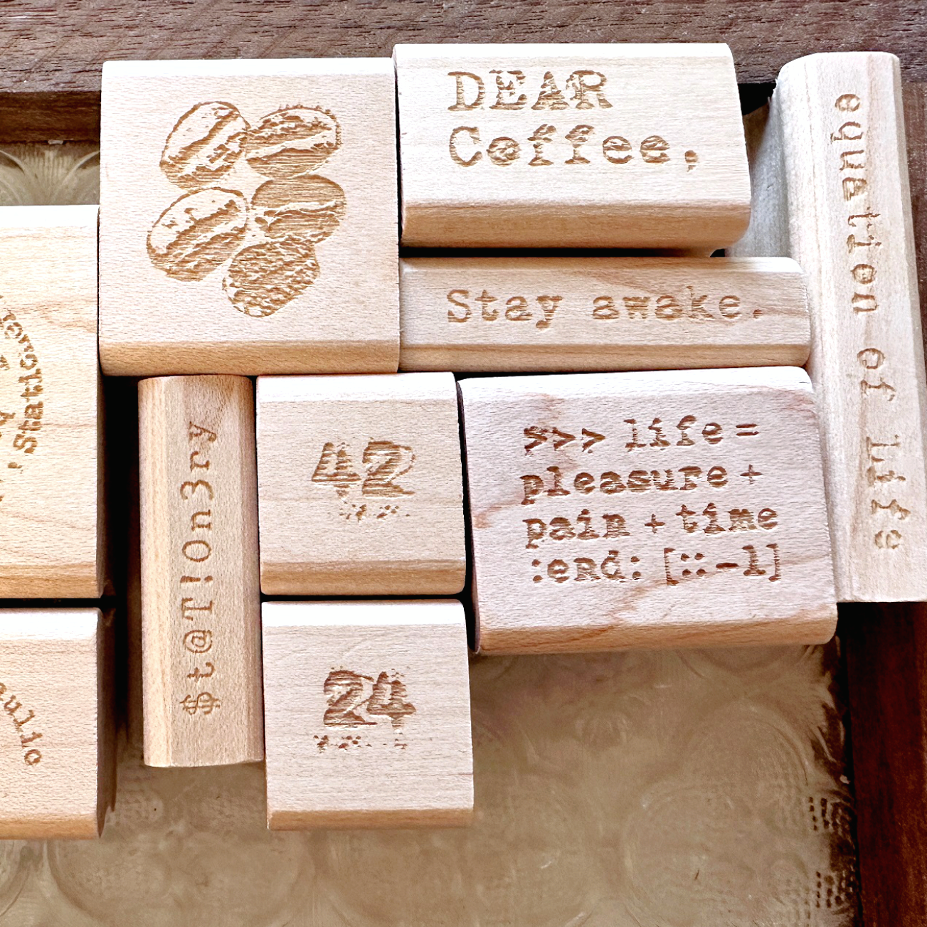 TAOthings Studio - “42” mini rubber stamp