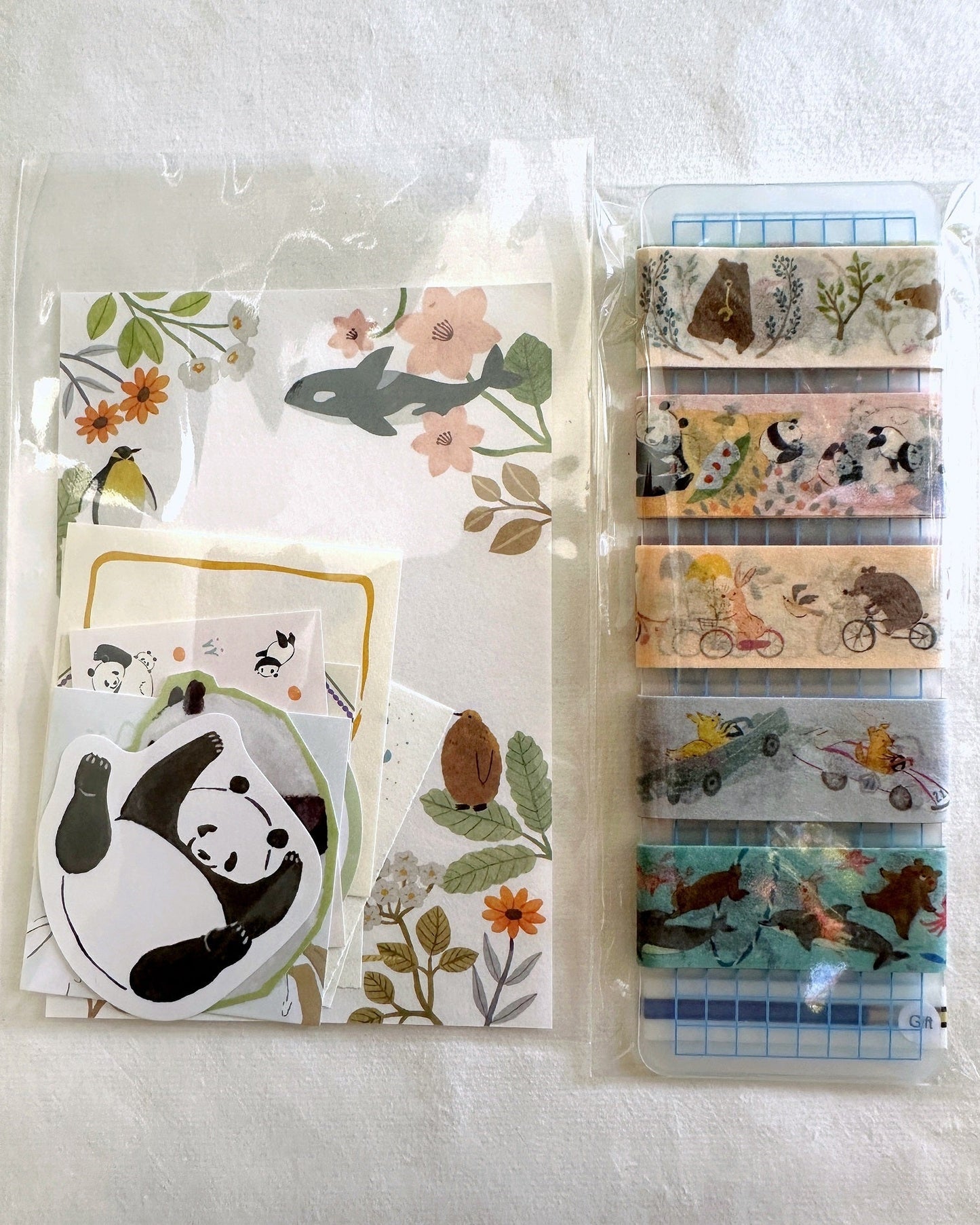 Keibunsha/MeriBUN - Dolphin and Red Cheeks washi tape SAMPLES