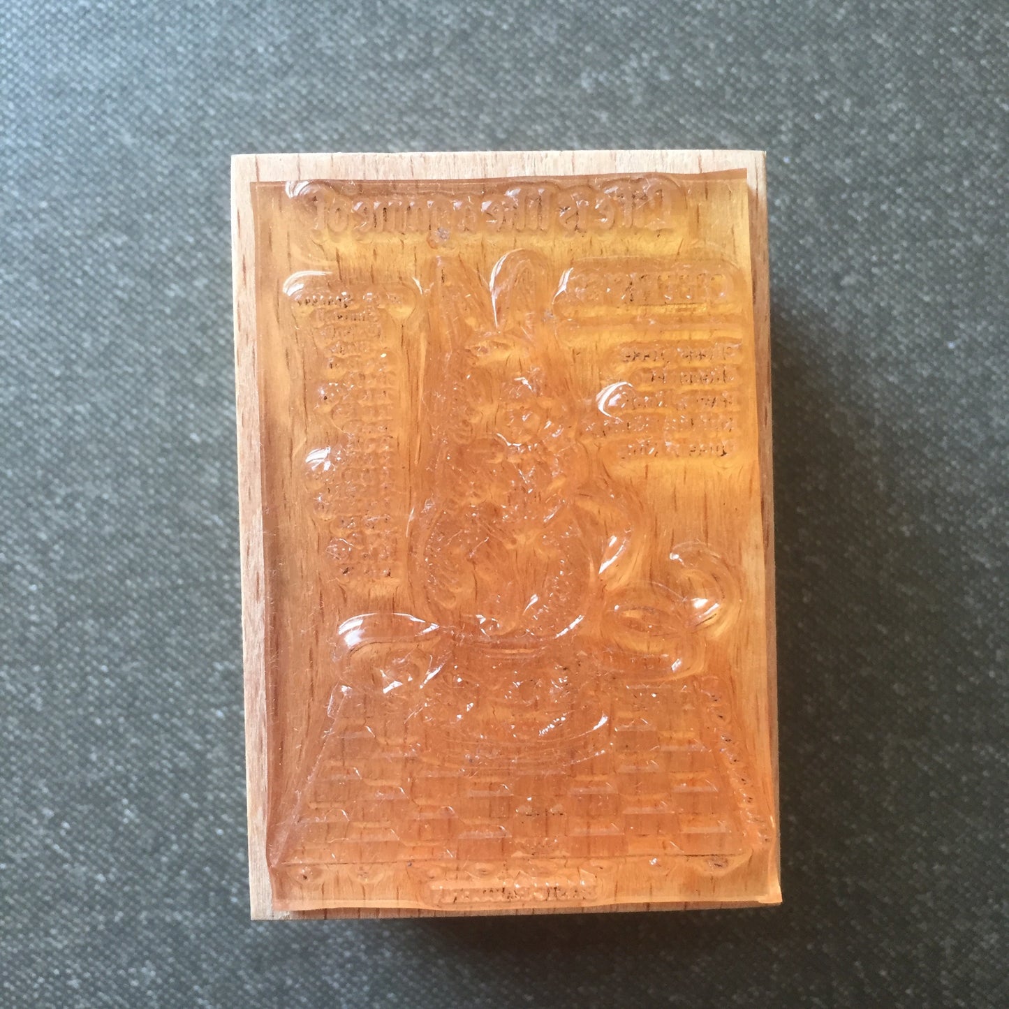 KumaYankee - Chess Rabbit (Alice in Wonderland) stamp [Pre-loved]