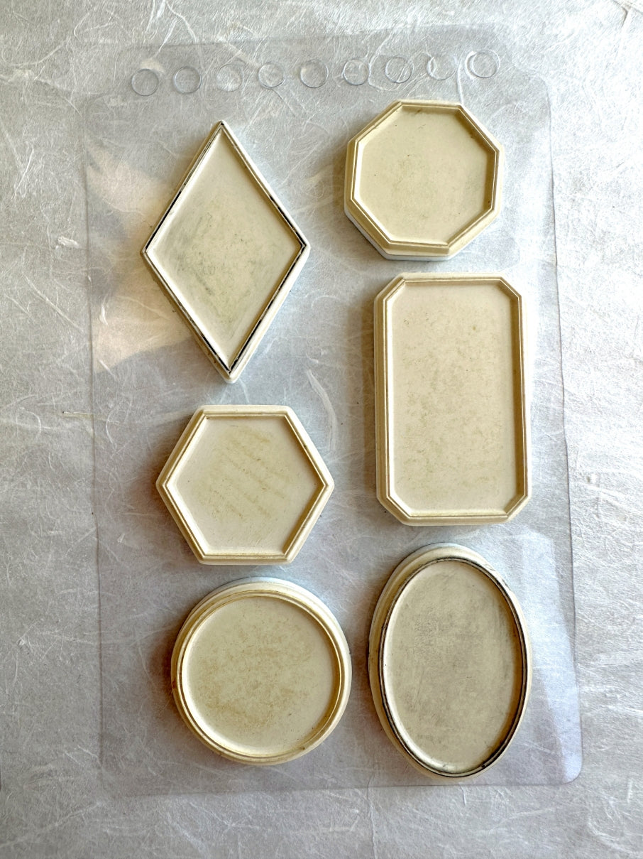 Lin Chia Ning - assorted rubber stamps [Pre-Loved]
