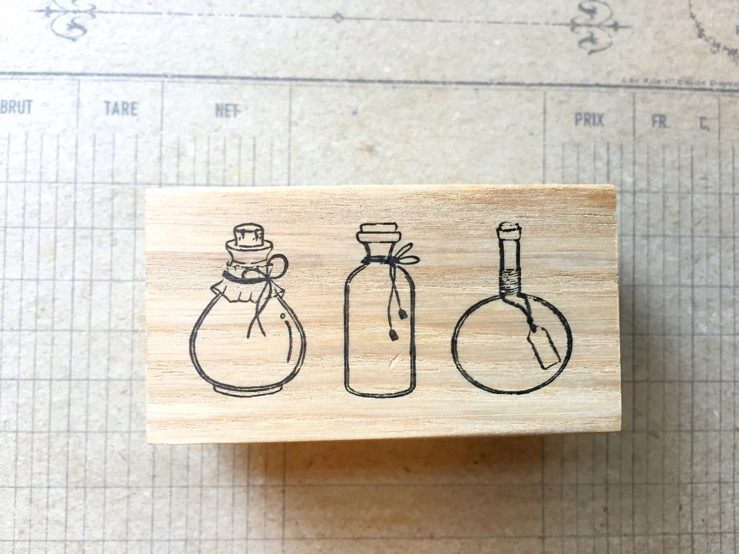Labiri - Potion Bottles rubber stamp [Pre-loved]