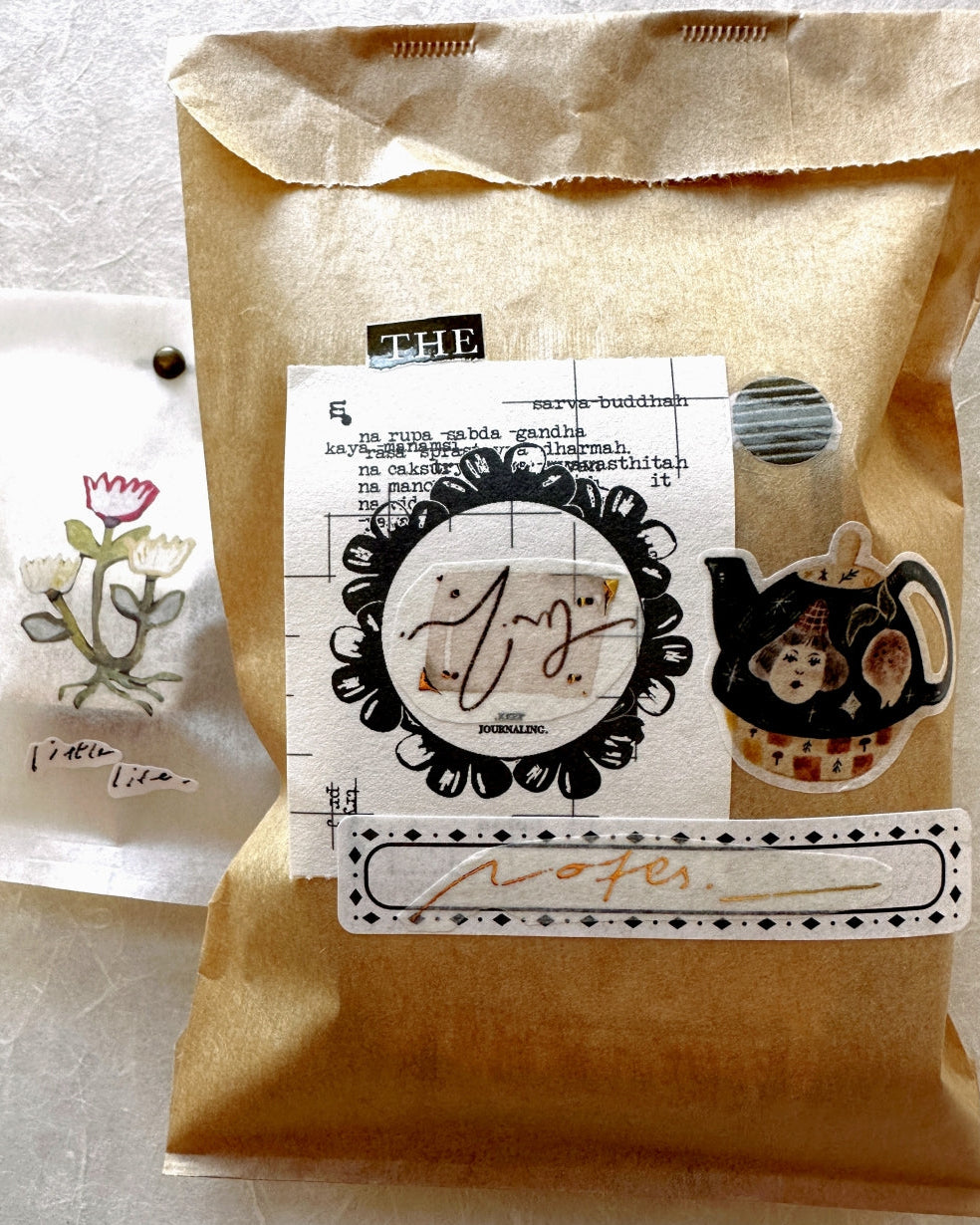 Meow Illustration - Frames kiss-cut gold foil washi & PET tape (5 cm x 125 cm) SAMPLES