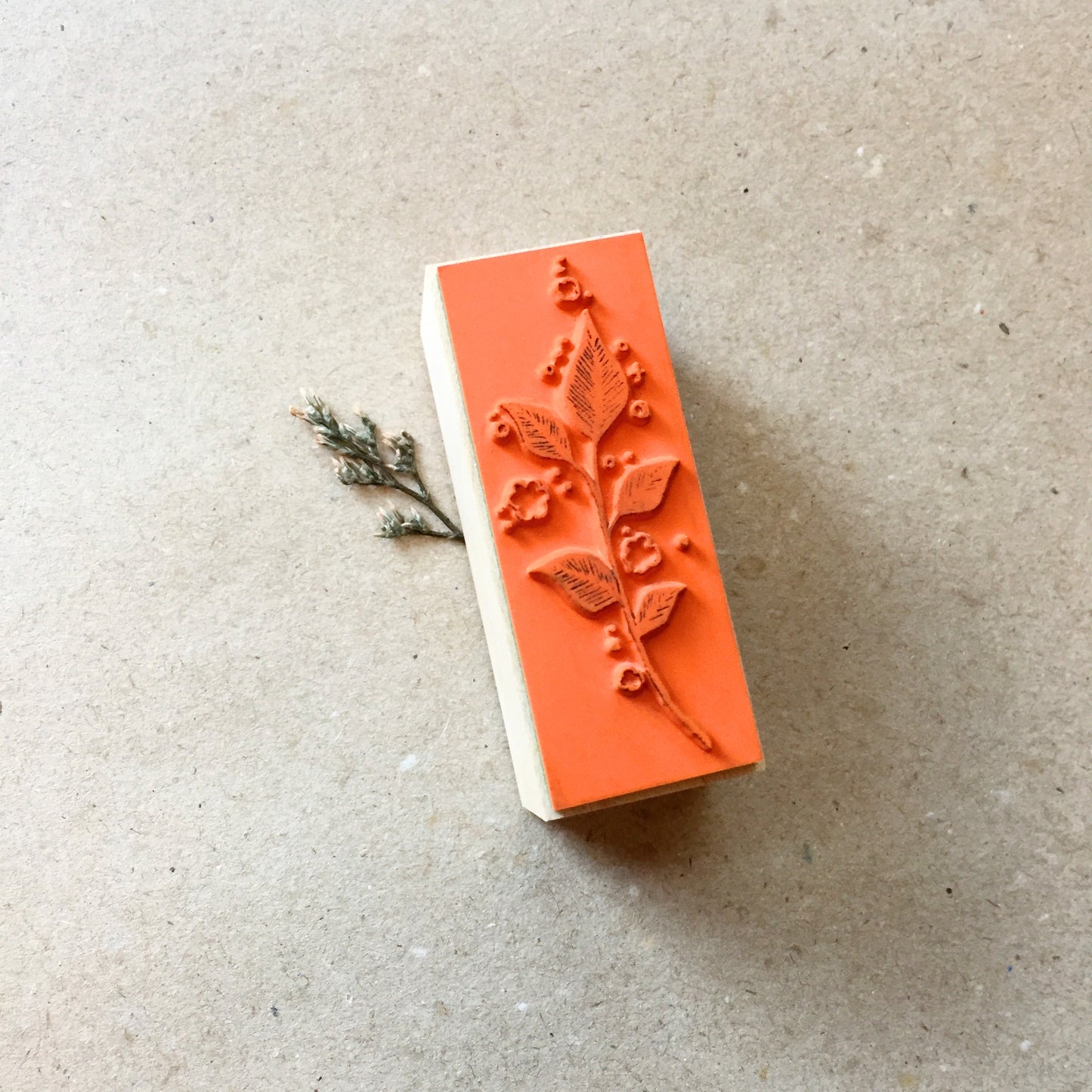 Nonnlala - Botanical Leaf rubber stamp [Pre-loved]