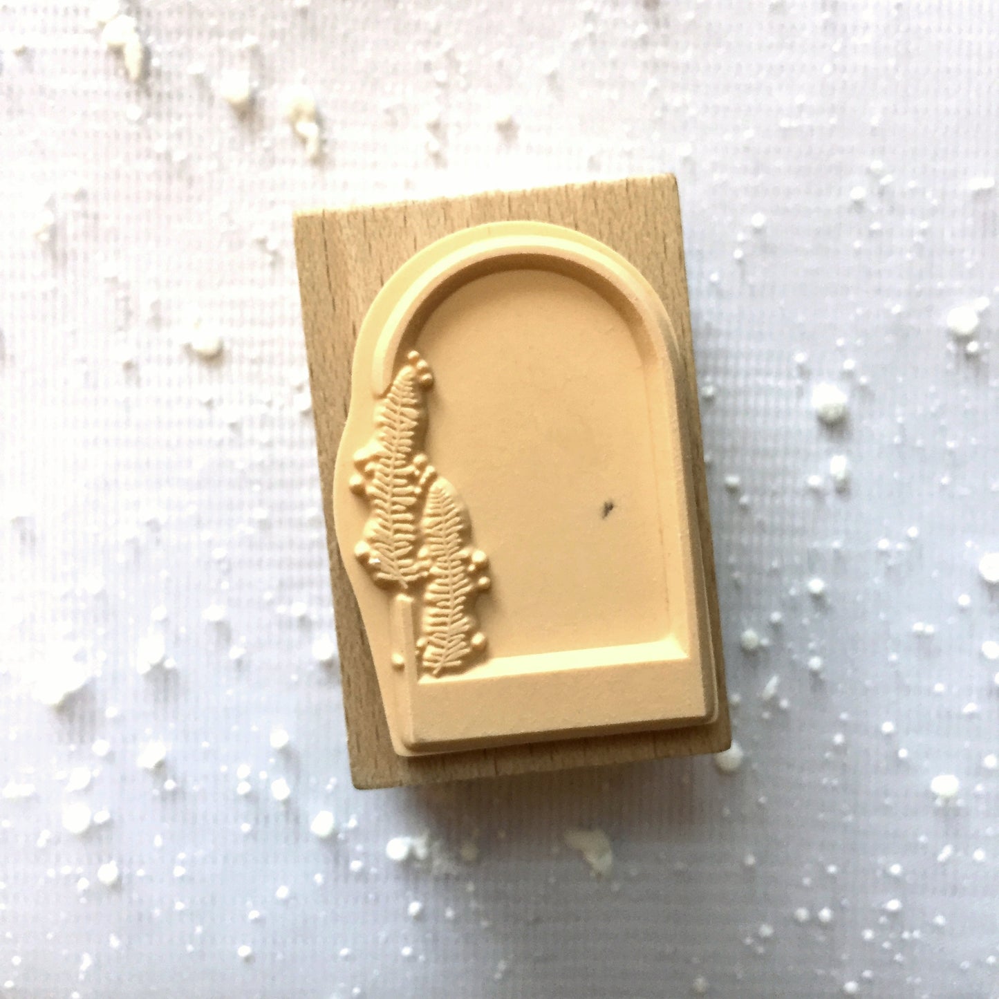 Nove.九 - Beyond Floral Arch rubber stamp [Like New]