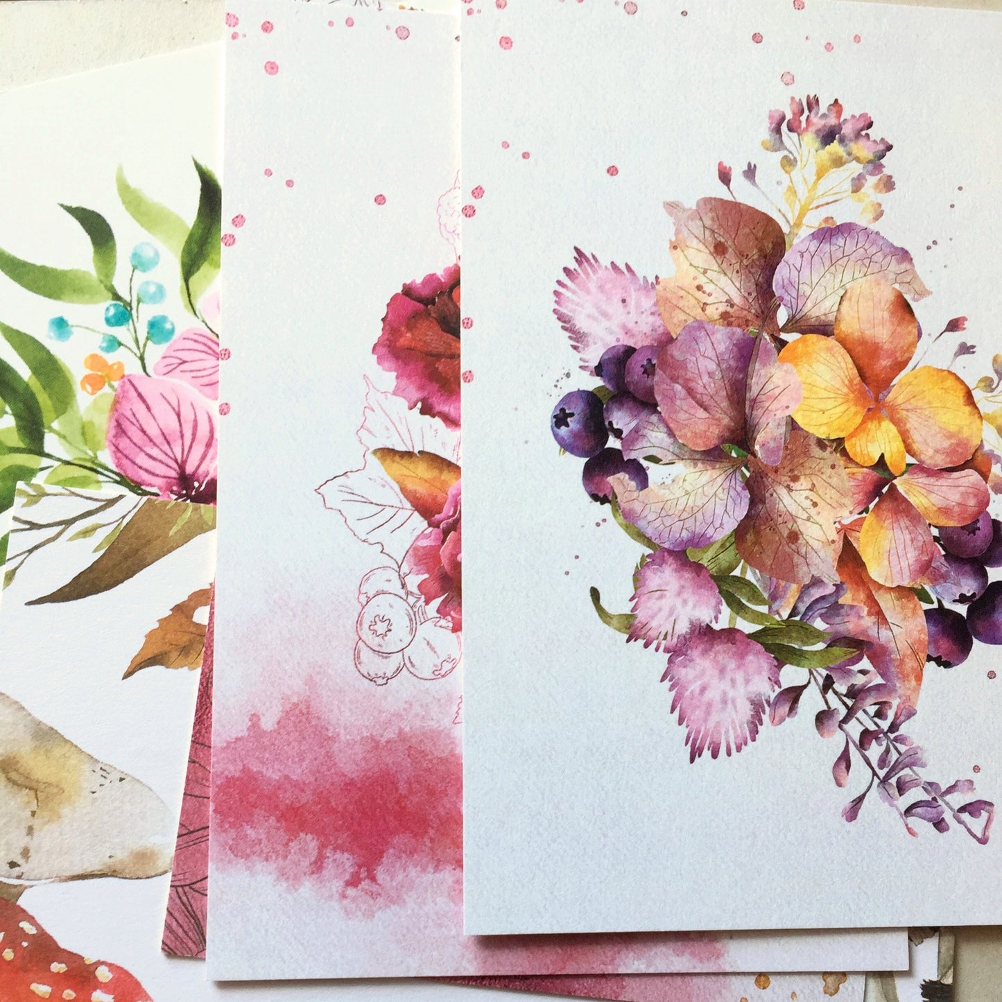 London Gifties - Postcard assortment | Destash items [New/Unused]