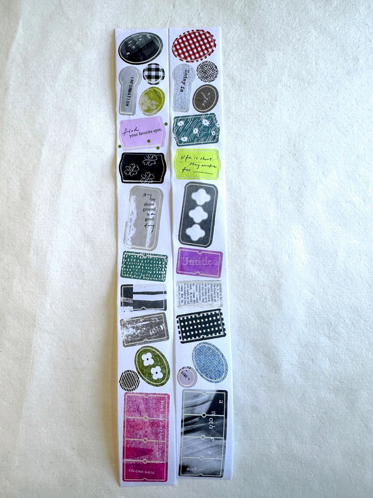Pion - Label kiss-cut paper tape SAMPLES