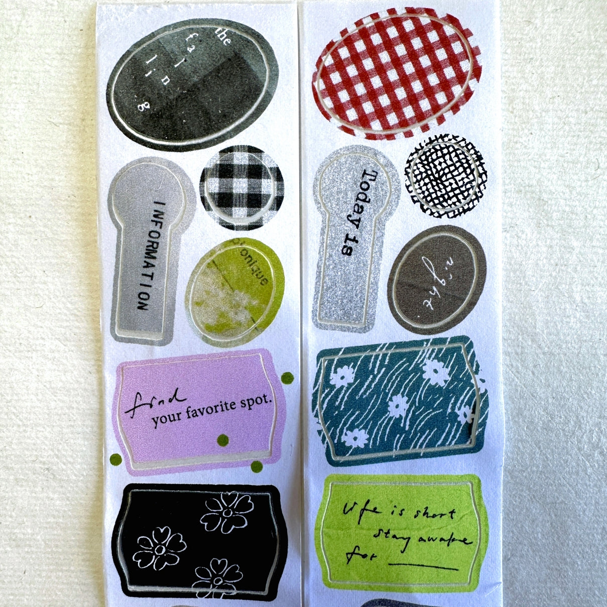 Pion - Label kiss-cut paper tape SAMPLES