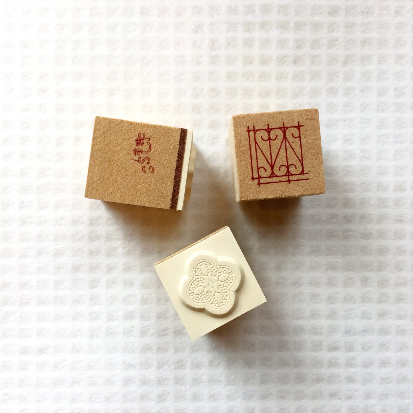 Somesortoffern - Tile pattern mini rubber stamps (gachapon)