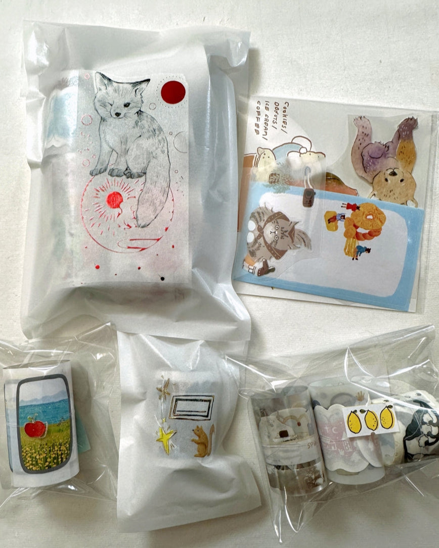 Two Raccoons - Bread and Flowers kiss-cut memo paper tape SAMPLES