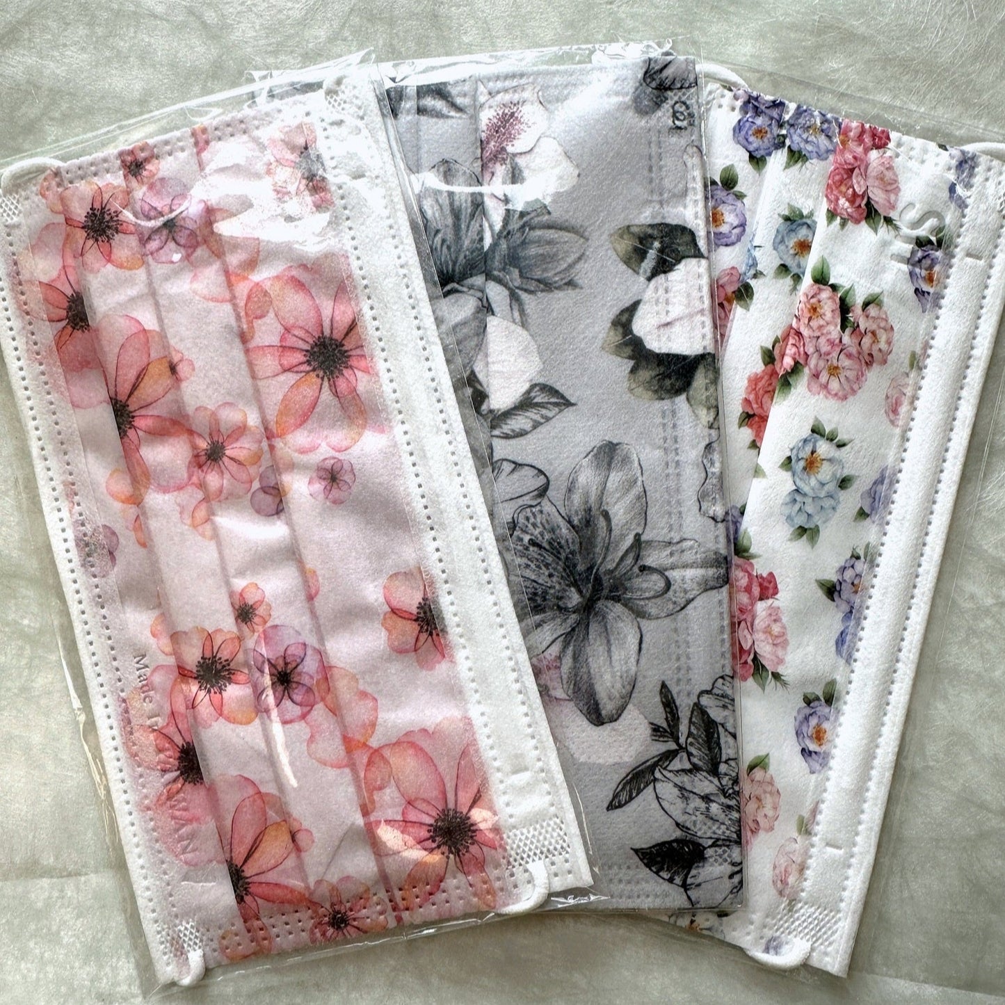 Loidesign - Floral print disposable paper face masks