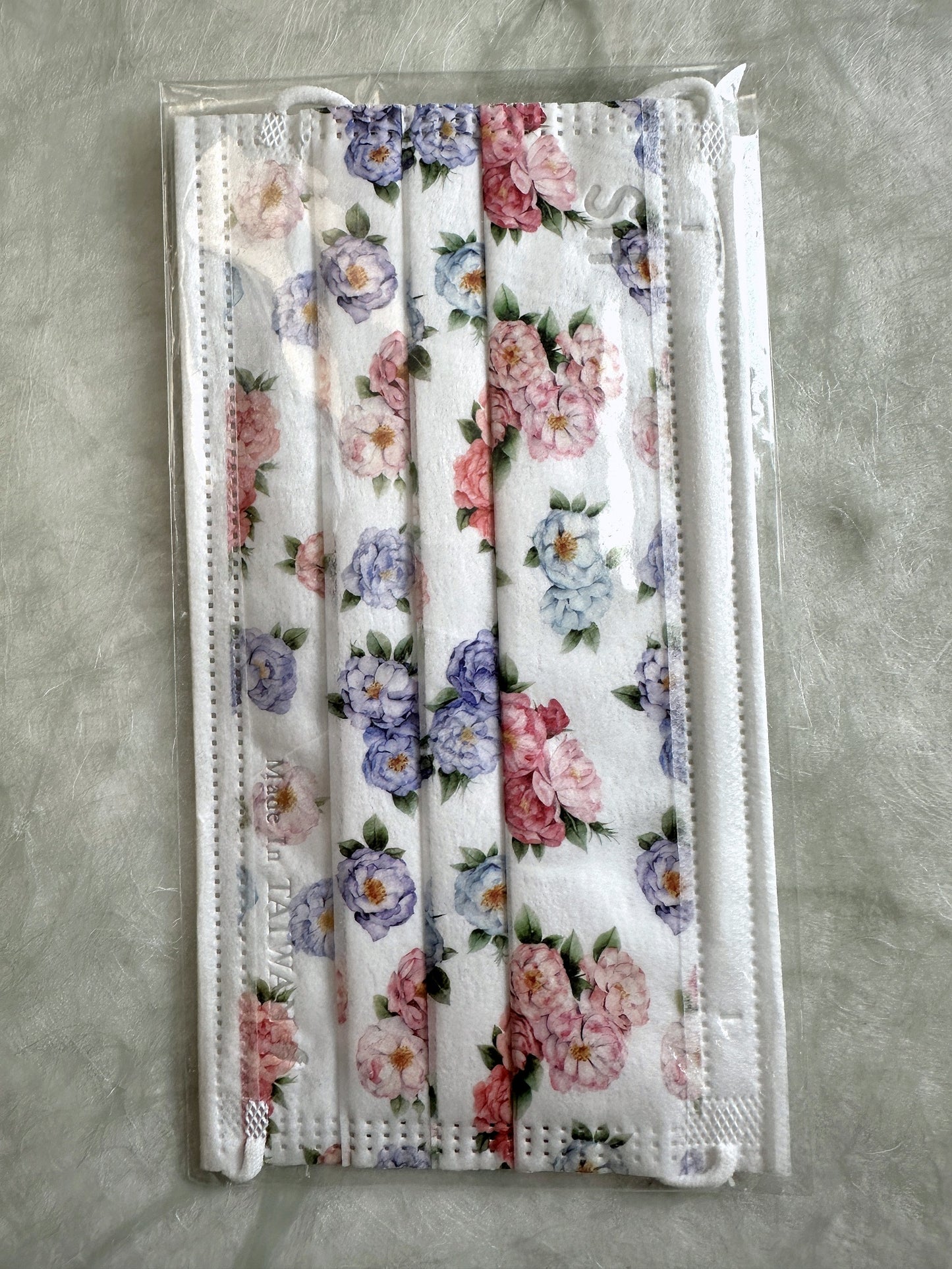 Loidesign - Floral print disposable paper face masks