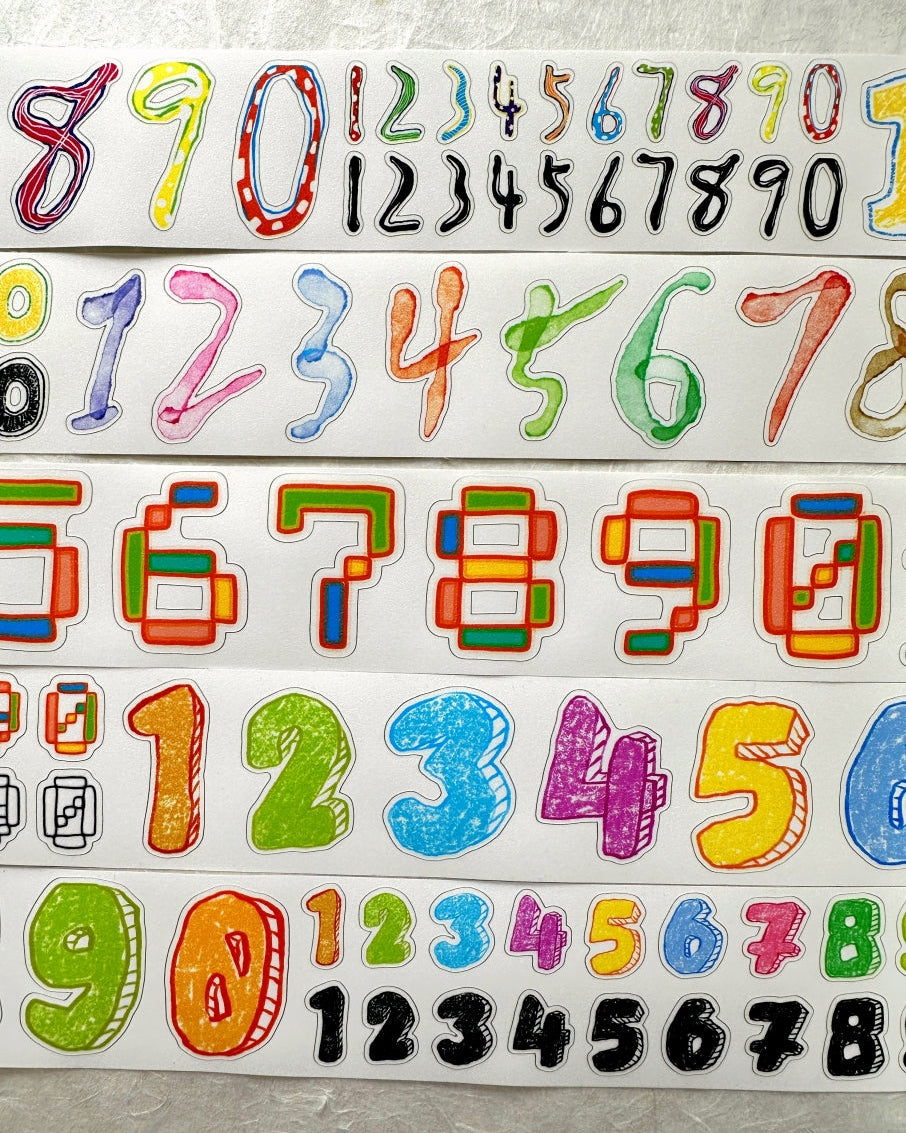 Zouzou - Graffiti Numbers kiss-cut PET & synthetic paper tape (4 cm x 218 cm) SAMPLES