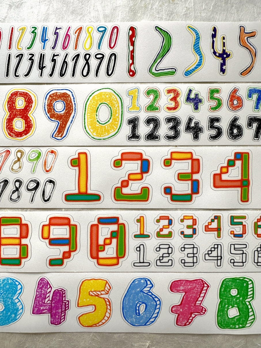 Zouzou - Graffiti Numbers kiss-cut PET & synthetic paper tape (4 cm x 218 cm) SAMPLES