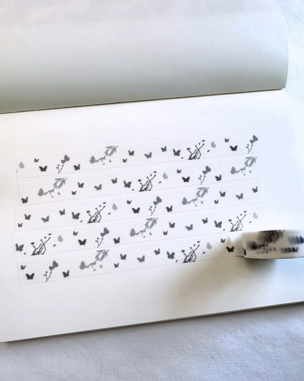 Yeon Charm - Butterflies washi tape Sample / Whole Roll